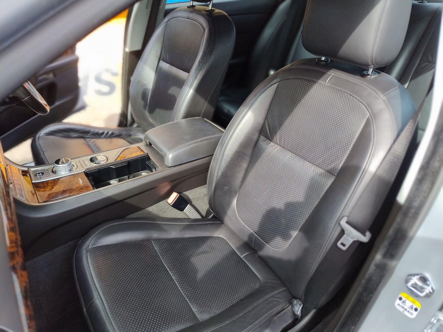Used Jaguar XF 2009 for sale - 76349734: Photo 65