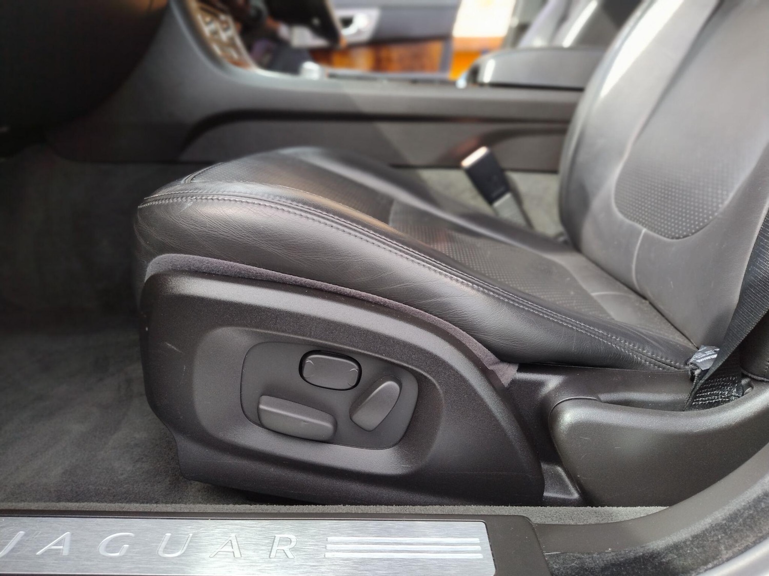 Used Jaguar XF 2009 for sale - 76349734: Photo 67
