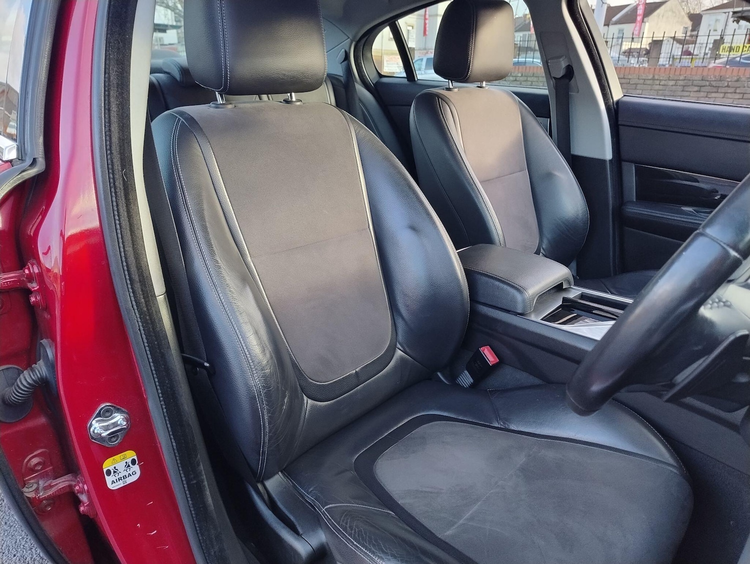 Used Jaguar XF 2013 for sale - 76899115: Photo 24