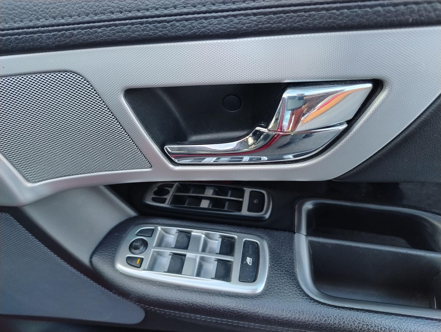 Used Jaguar XF 2013 for sale - 76899115: Photo 37