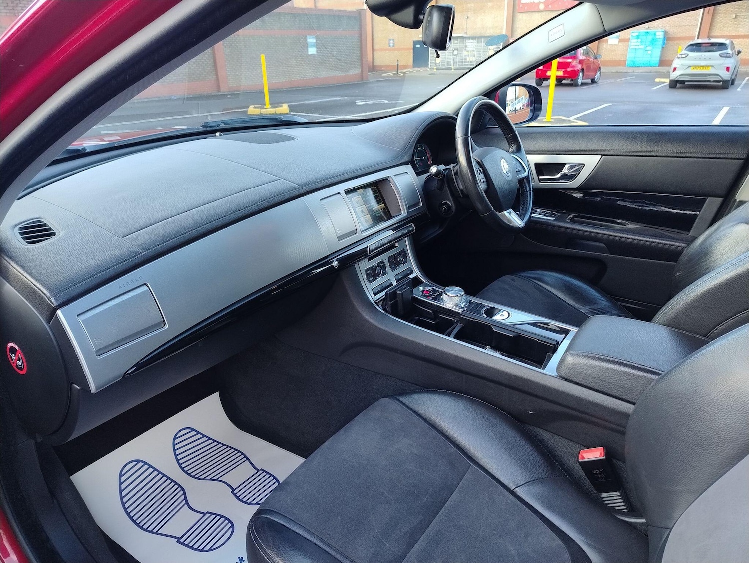 Used Jaguar XF 2013 for sale - 76899115: Photo 72