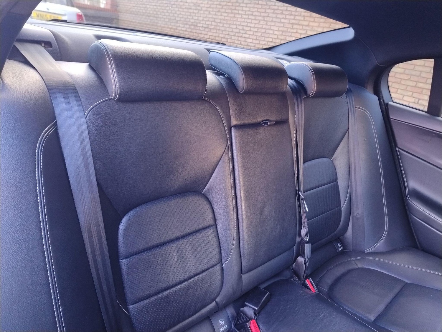 Used Jaguar XE 2016 for sale - 77230212: Photo 25