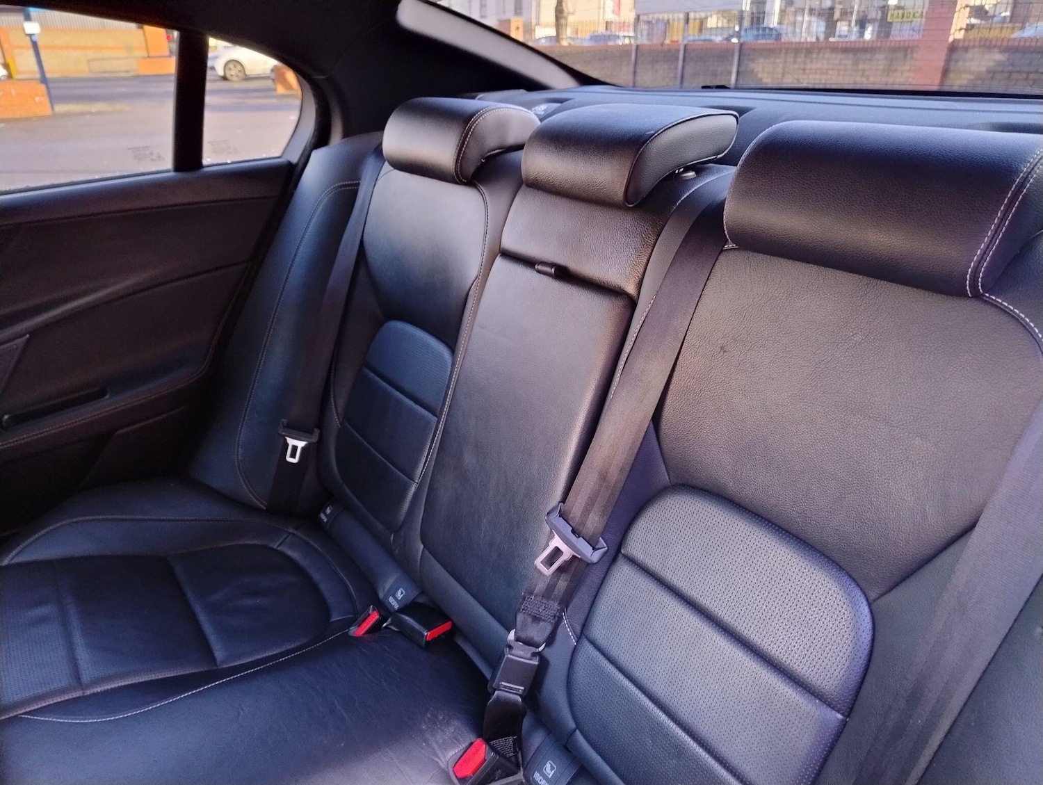 Used Jaguar XE 2016 for sale - 77230212: Photo 31