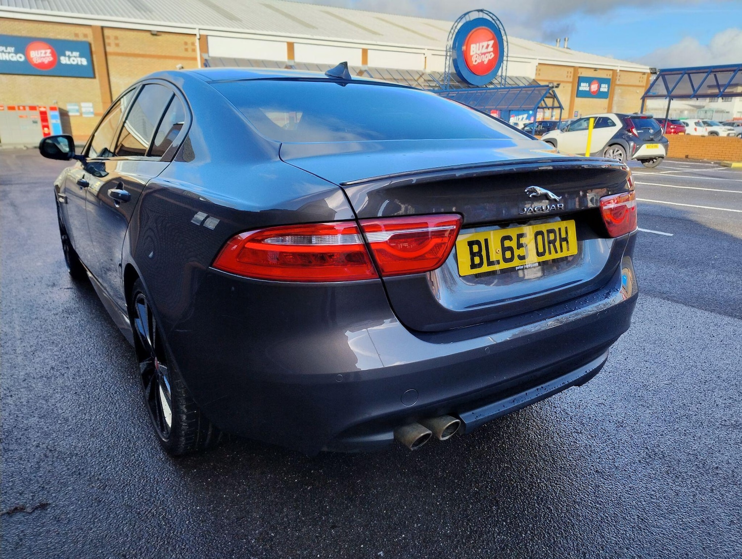 Used Jaguar XE 2016 for sale - 77230212: Photo 4