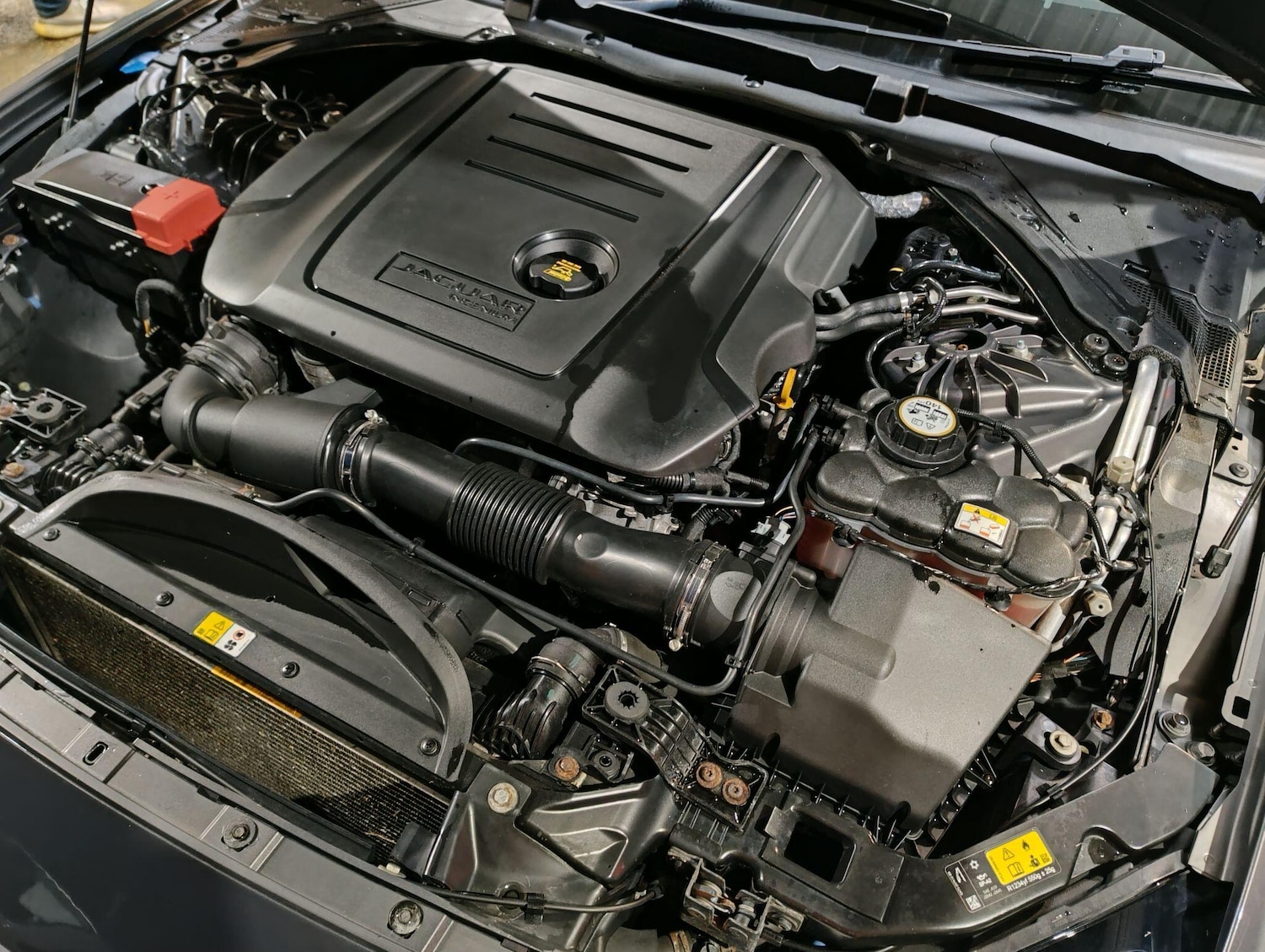 Used Jaguar XE 2016 for sale - 77230212: Photo 42