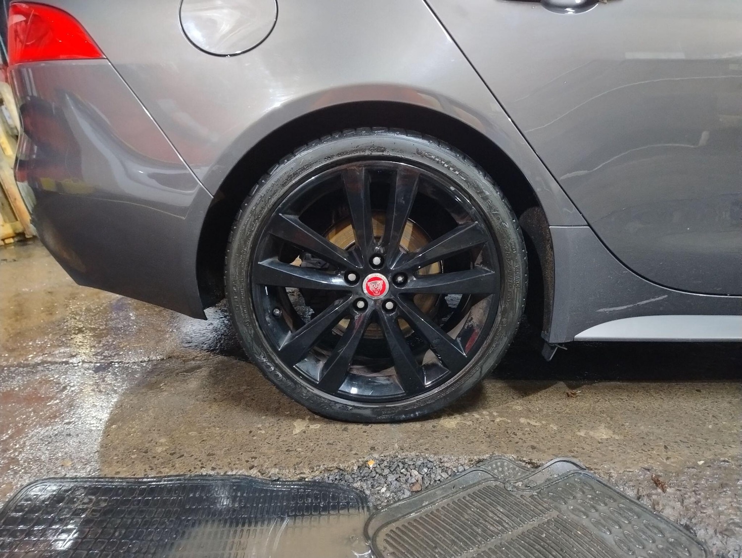 Used Jaguar XE 2016 for sale - 77230212: Photo 45