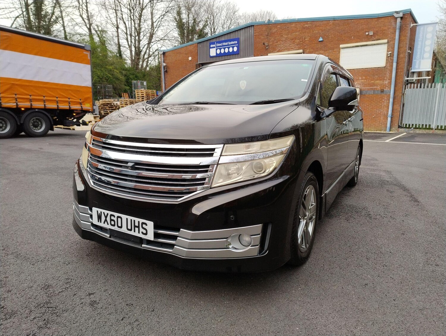 Used Nissan Elgrand 2026 for sale - 78058748: Photo 12