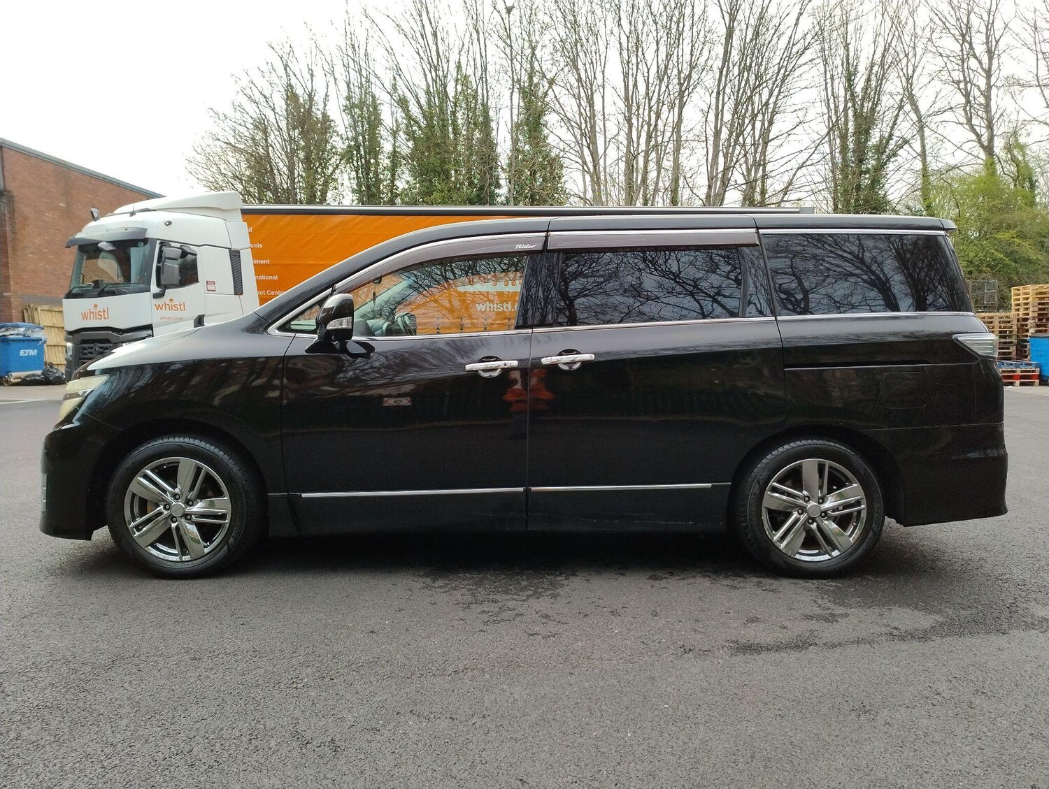 Used Nissan Elgrand 2026 for sale - 78058748: Photo 17