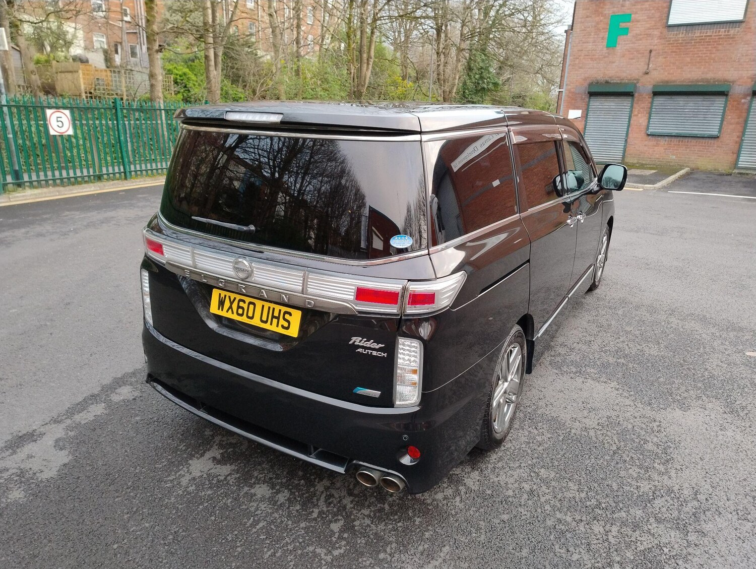 Used Nissan Elgrand 2026 for sale - 78058748: Photo 23