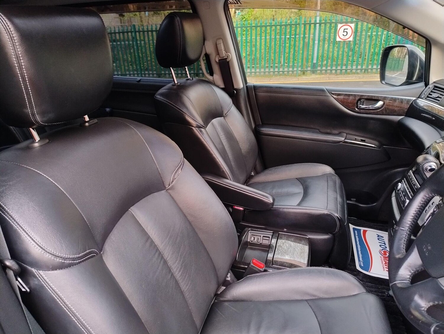 Used Nissan Elgrand 2026 for sale - 78058748: Photo 33