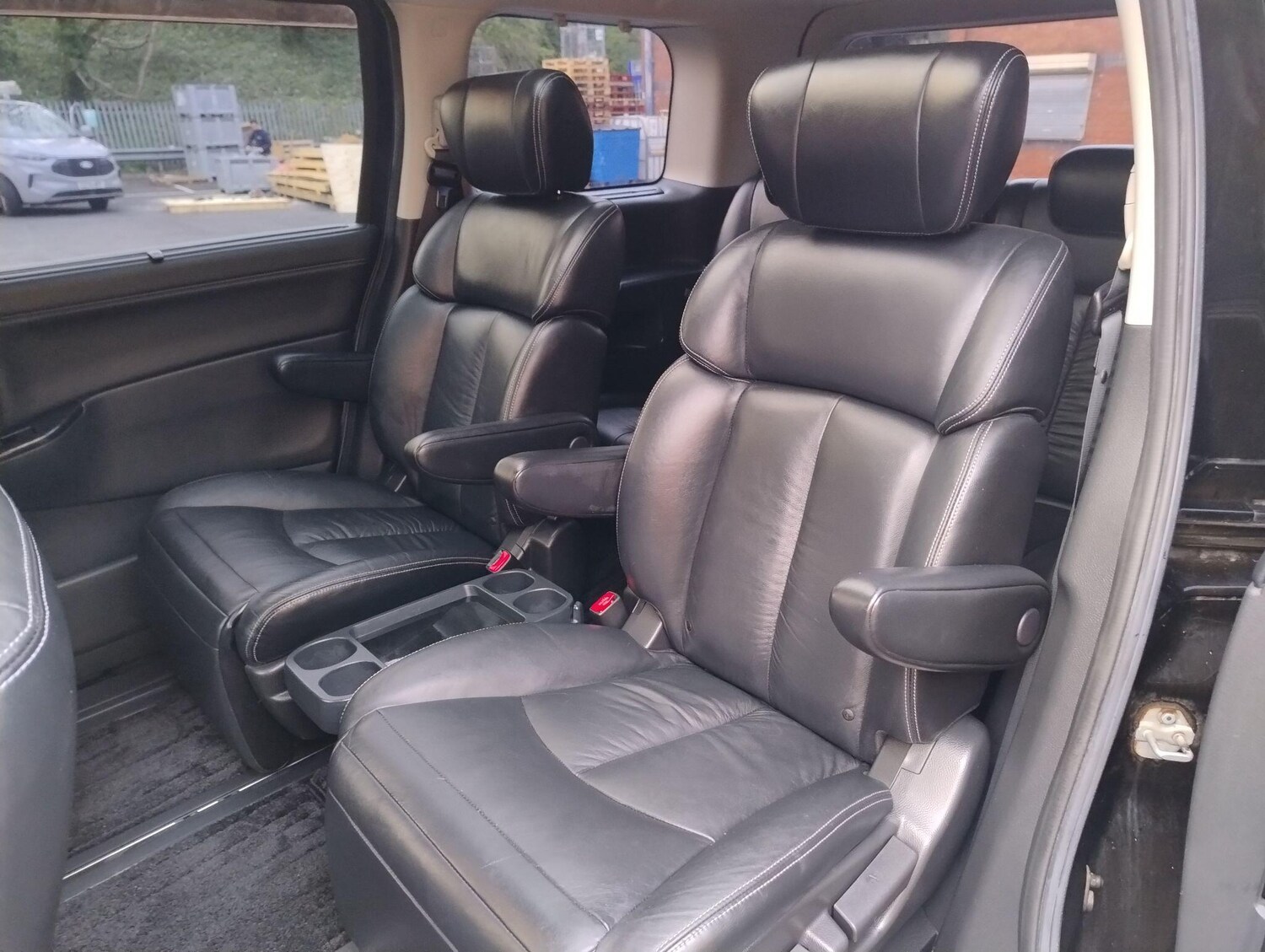 Used Nissan Elgrand 2026 for sale - 78058748: Photo 37