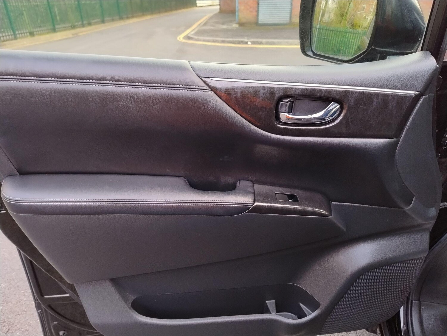 Used Nissan Elgrand 2026 for sale - 78058748: Photo 51