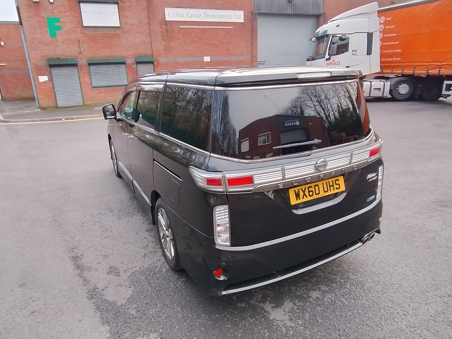 Used Nissan Elgrand 2026 for sale - 78058748: Photo 6