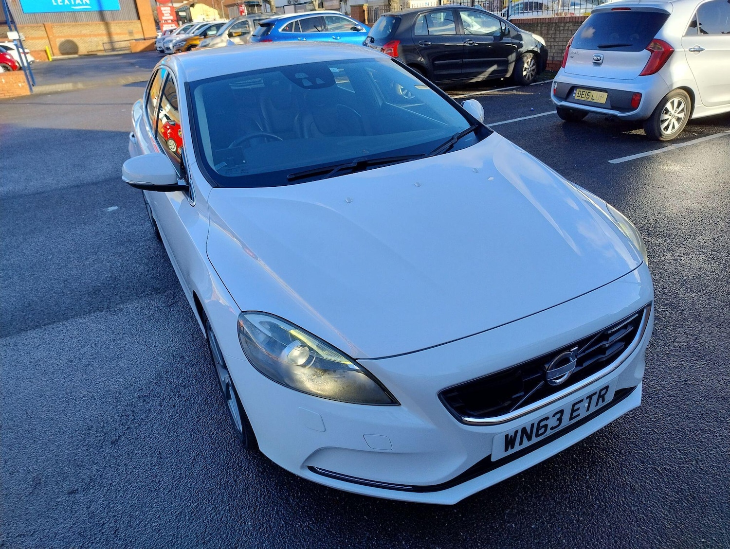 Used Volvo V40 for sale - 77400445: Photo 73