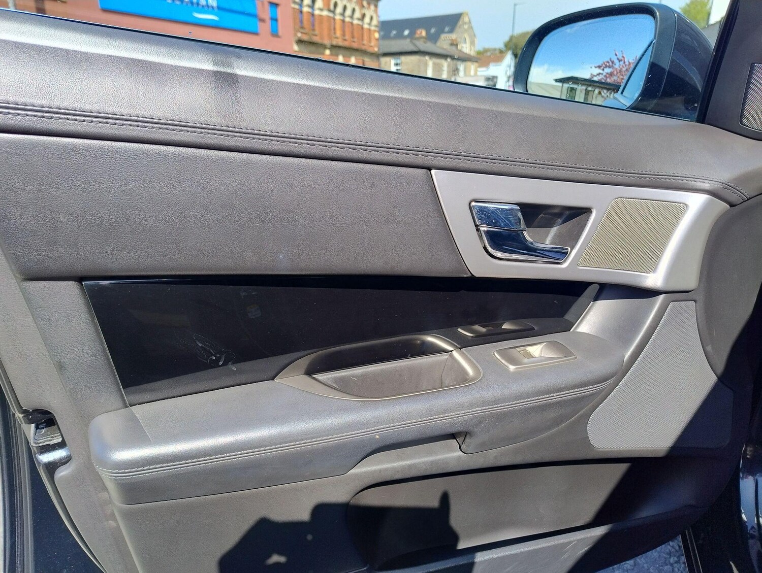 Used Jaguar XF for sale - 78214848: Photo 39