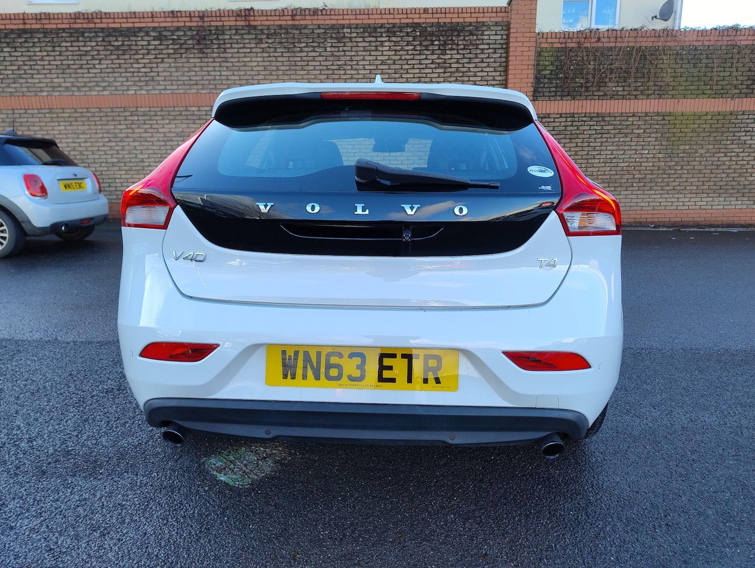 Used Volvo V40 for sale - 77279330: Photo 12