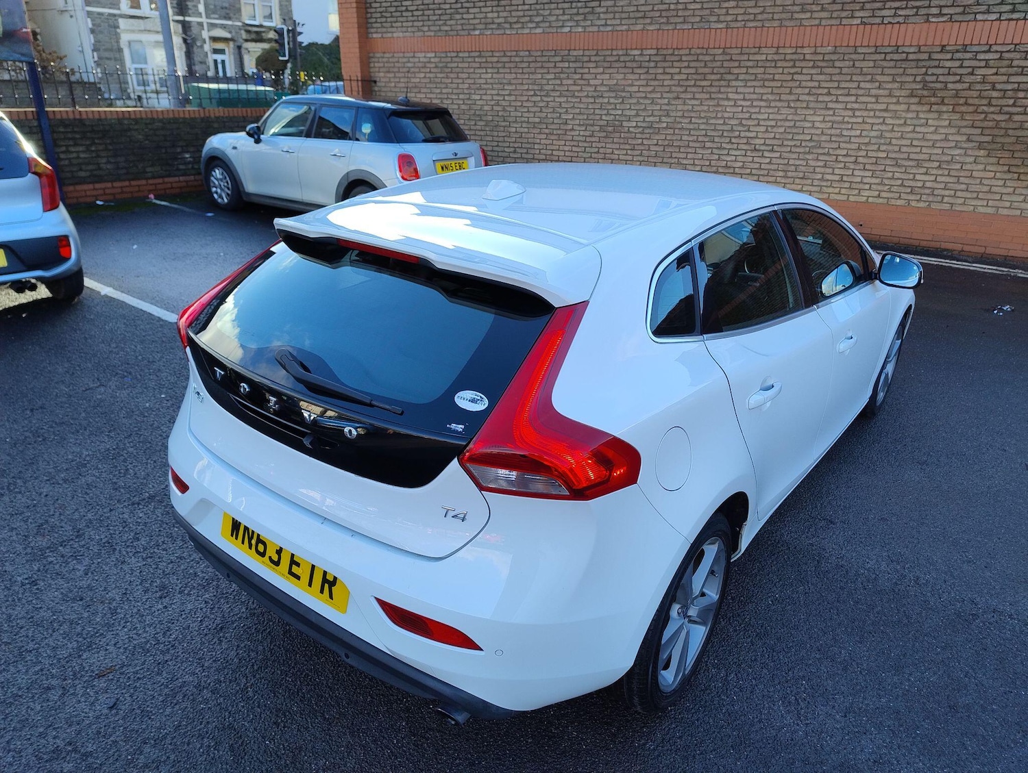 Used Volvo V40 for sale - 77279330: Photo 18