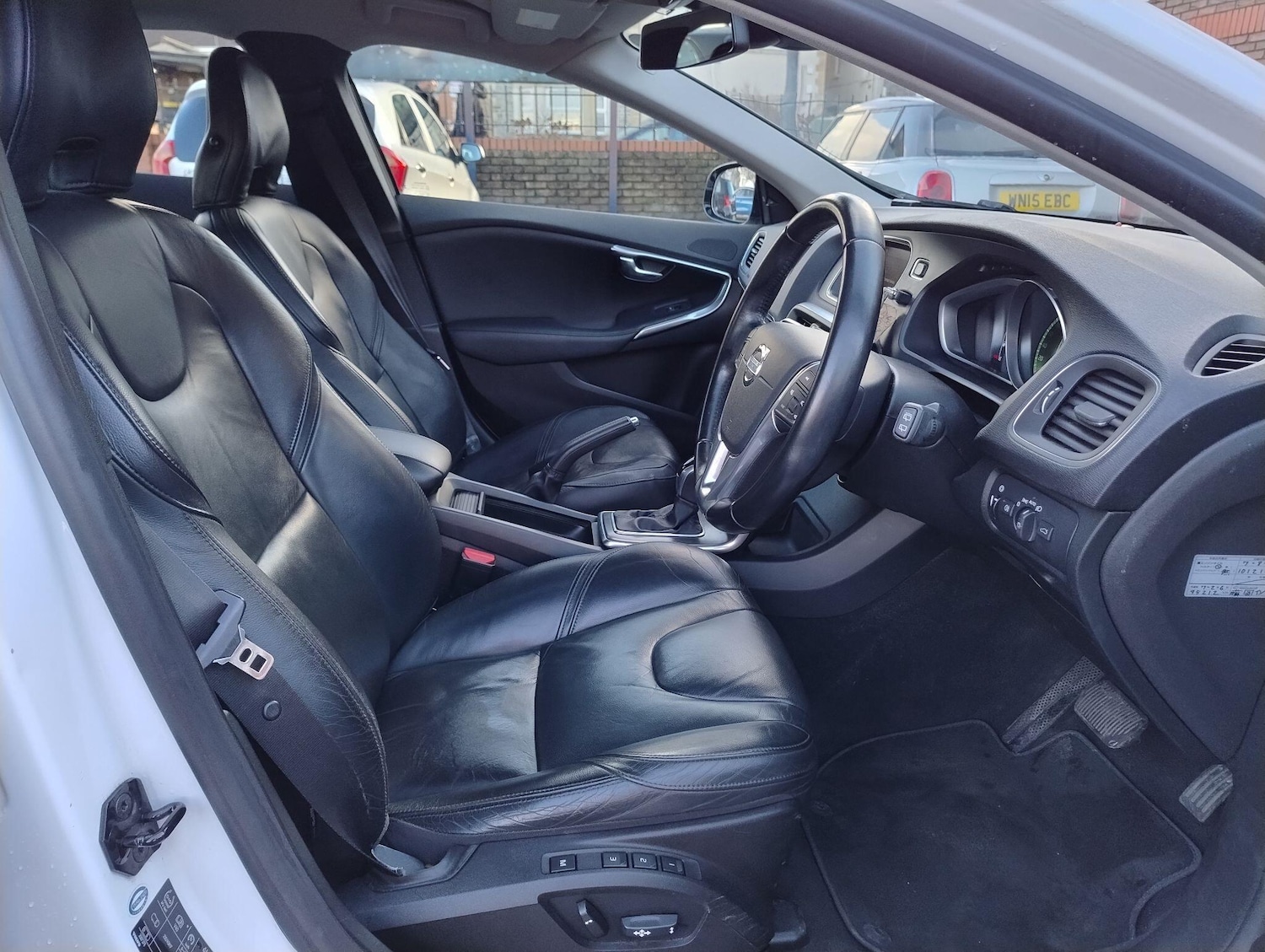 Used Volvo V40 for sale - 77279330: Photo 24