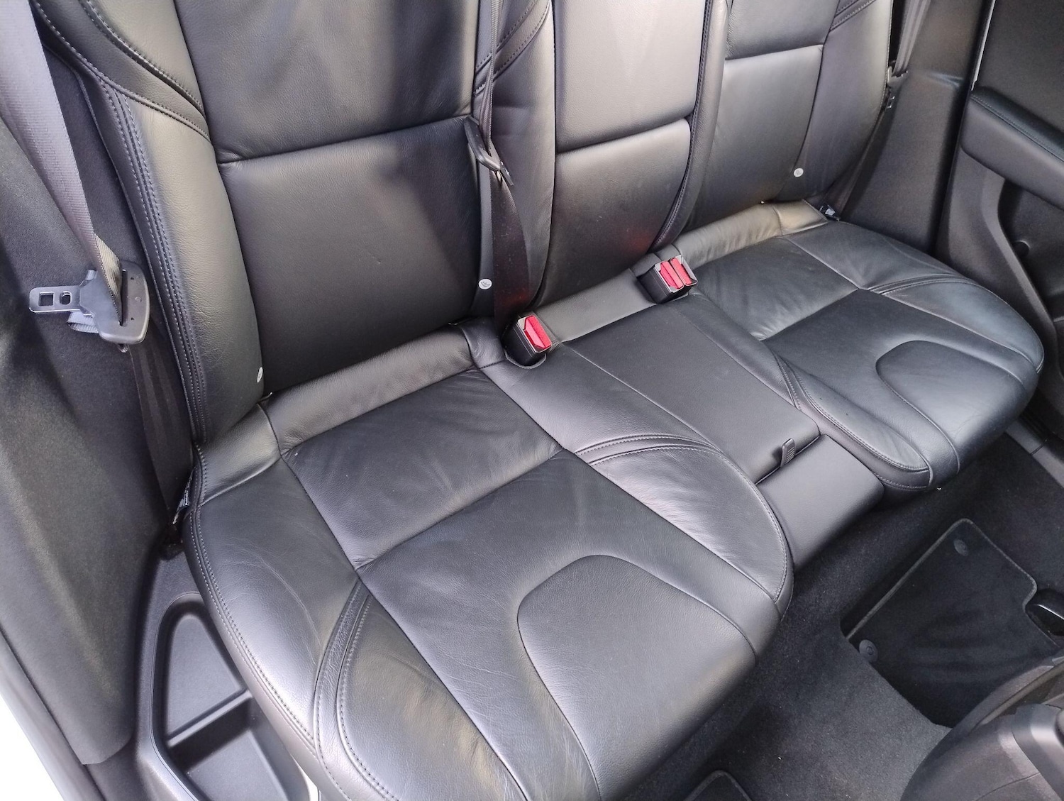 Used Volvo V40 for sale - 77279330: Photo 35