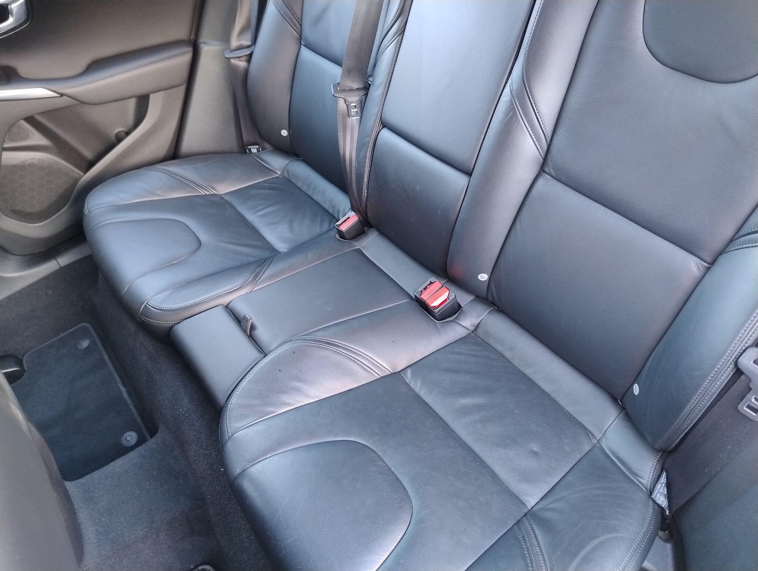 Used Volvo V40 for sale - 77279330: Photo 39