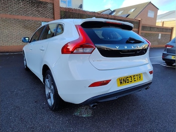 Used Volvo V40 2013 for sale - 77279330: Photo