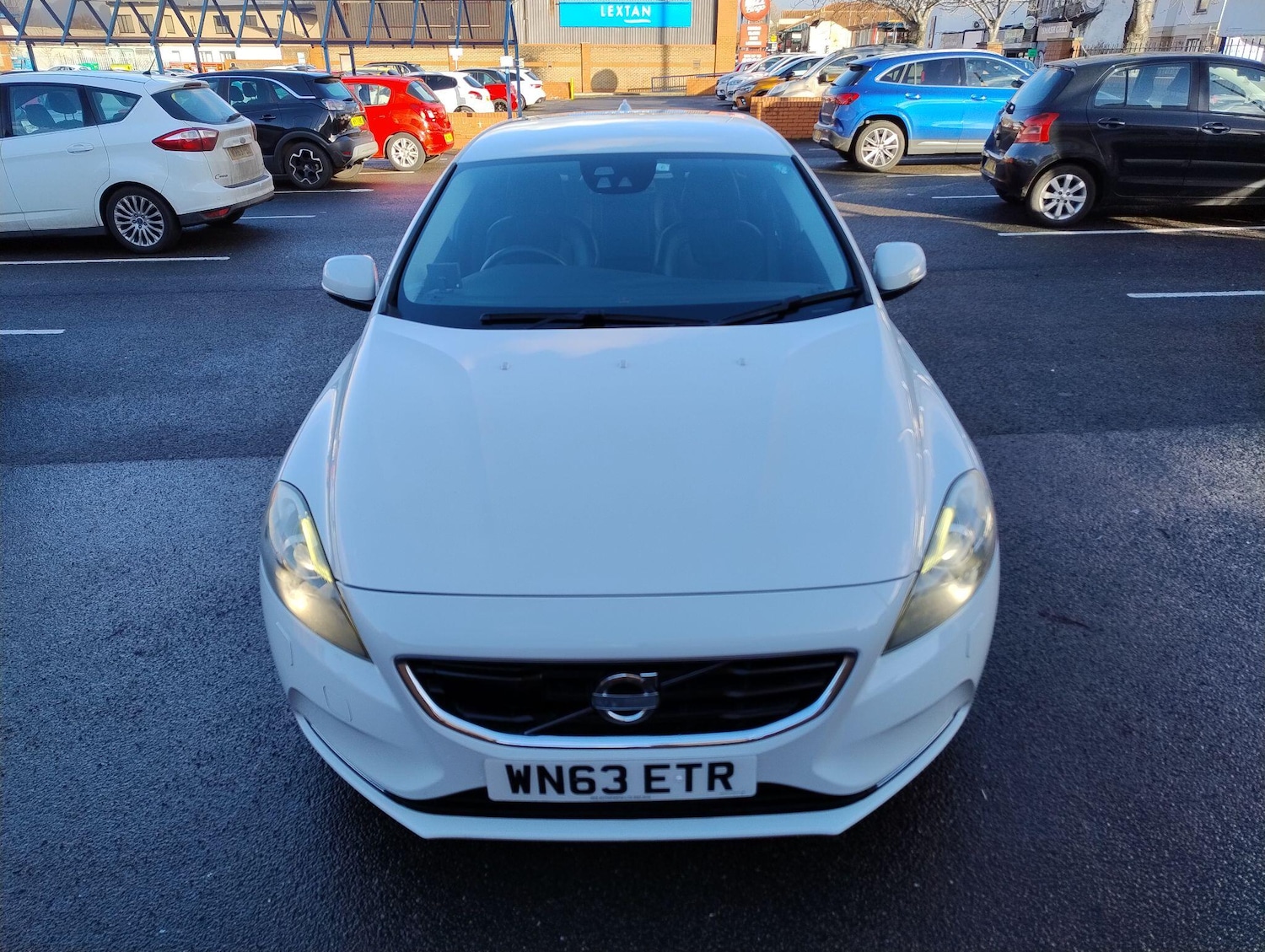 Used Volvo V40 for sale - 77279330: Photo 5