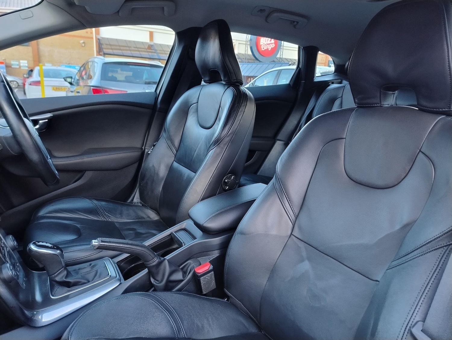 Used Volvo V40 for sale - 77279330: Photo 70