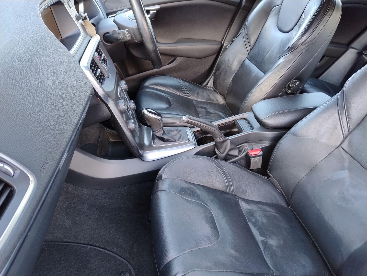 Used Volvo V40 for sale - 77279330: Photo 71