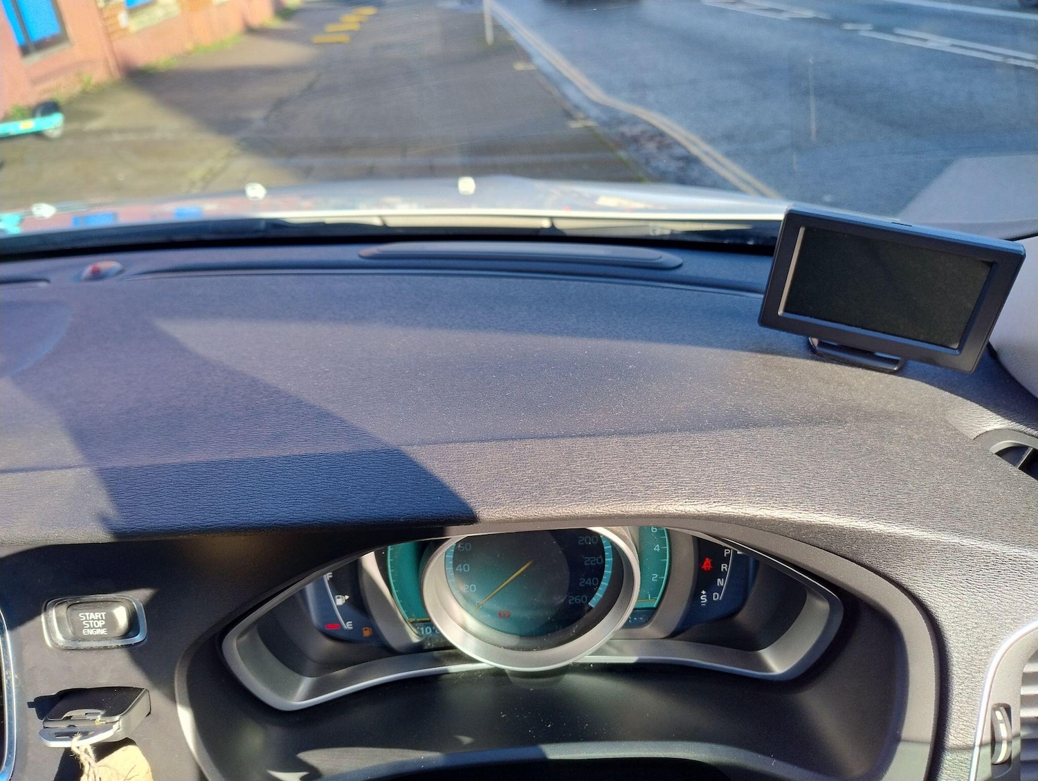 Used Volvo V40 for sale - 77279330: Photo 81