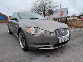 2008 (08) - 4.2 V8 Premium Luxury 4dr Auto