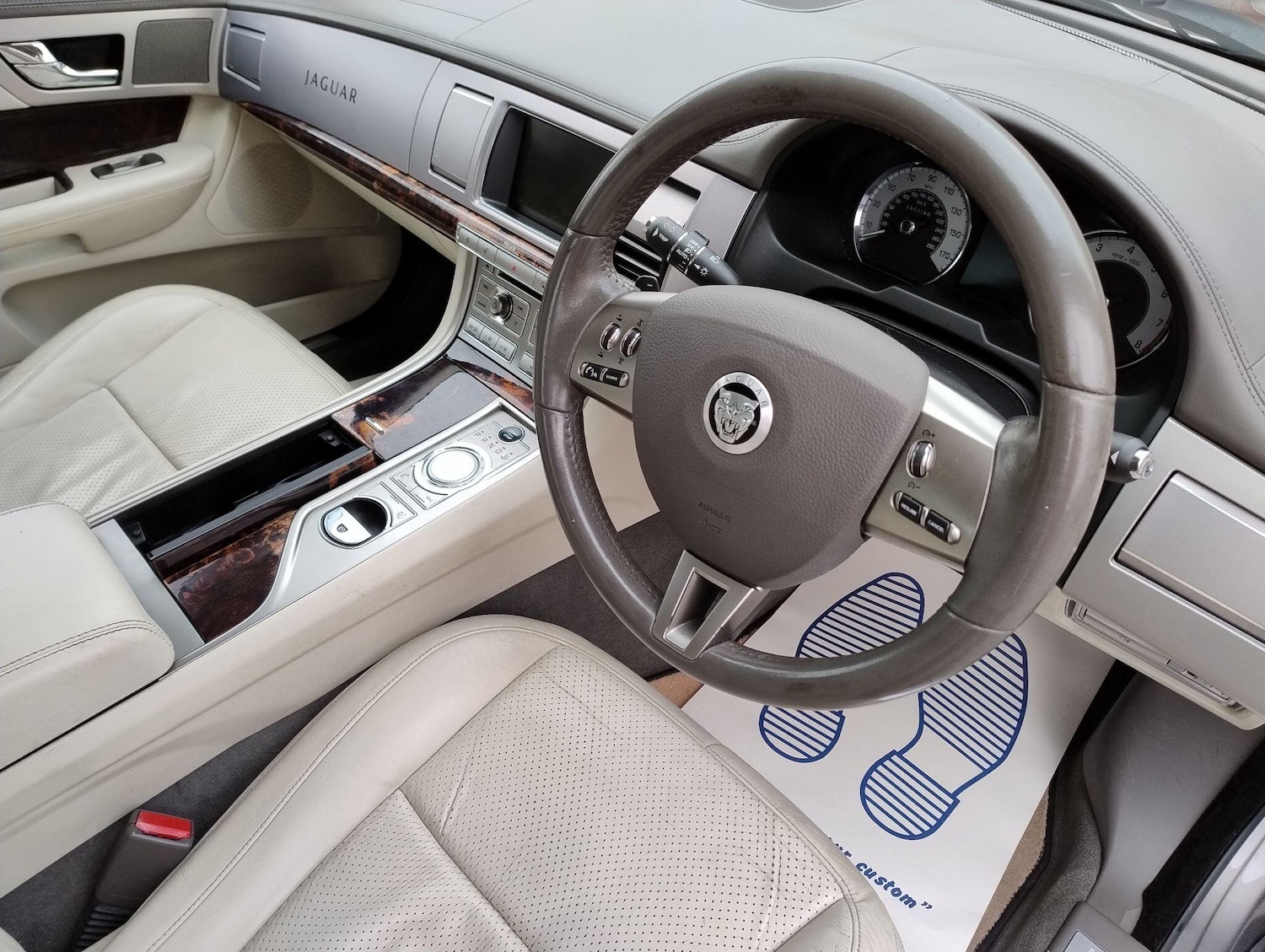 Used Jaguar XF 2008 for sale - 77156738: Photo 78