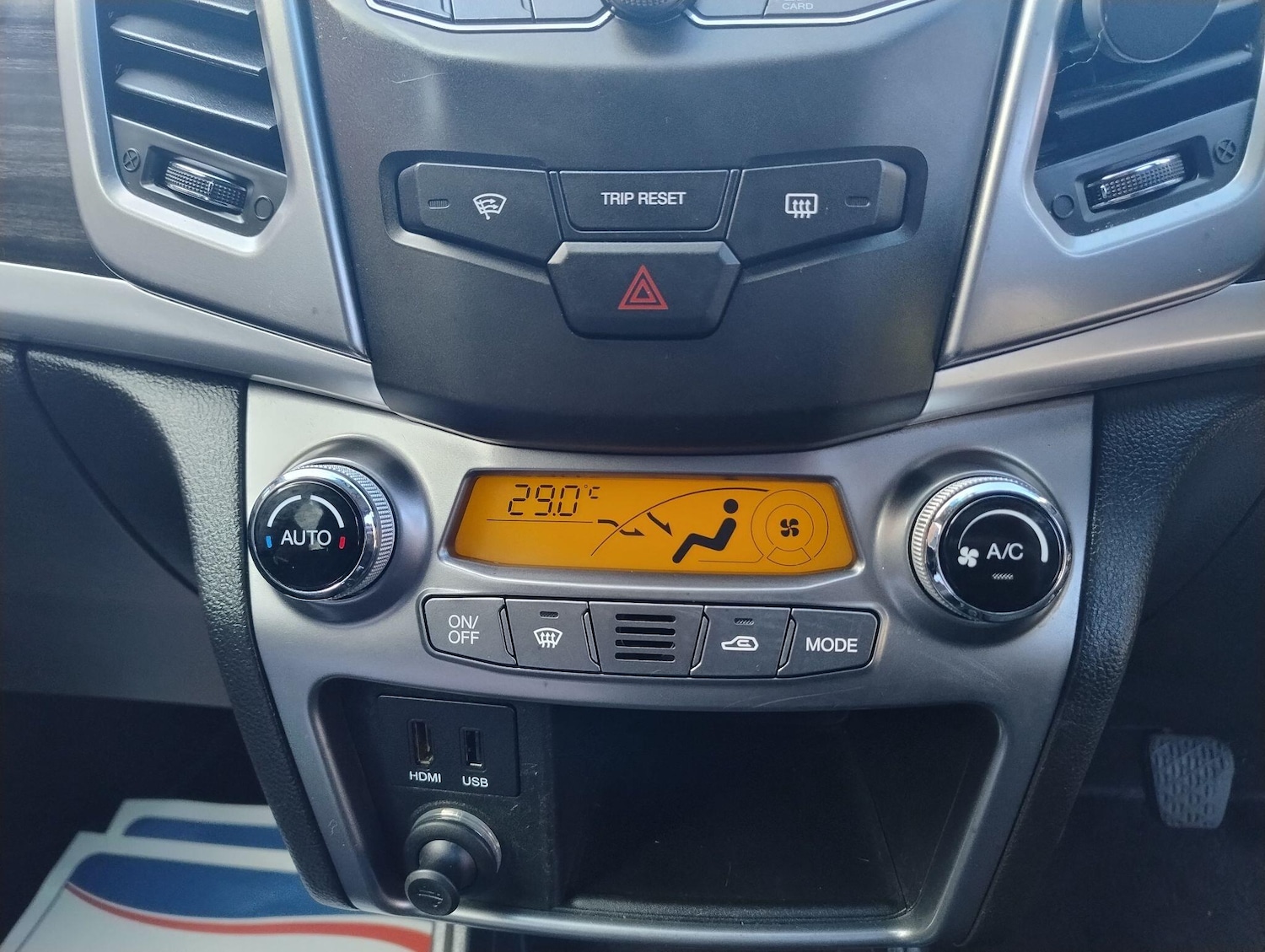 Used Ssangyong Korando 2016 for sale - 78058909: Photo 24