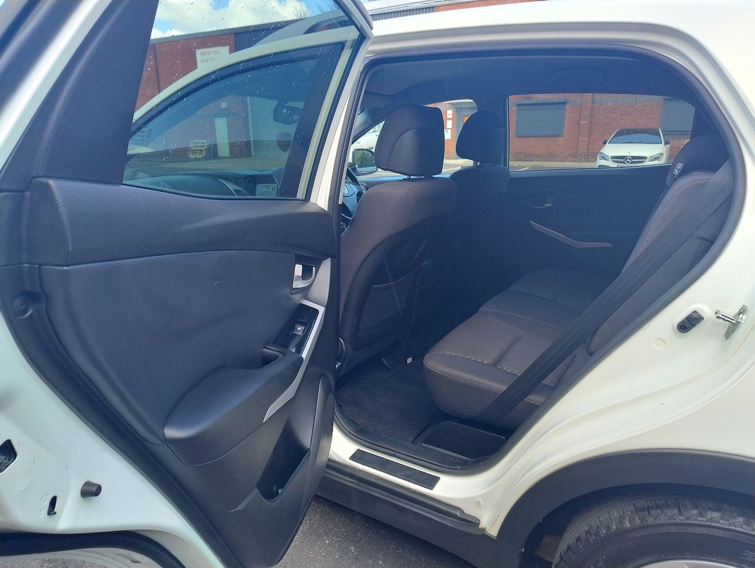 Used Ssangyong Korando 2016 for sale - 78058909: Photo 50