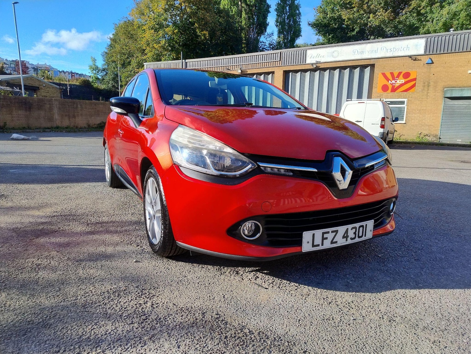 Used Renault Clio 2013 for sale - 76099189: Photo 1