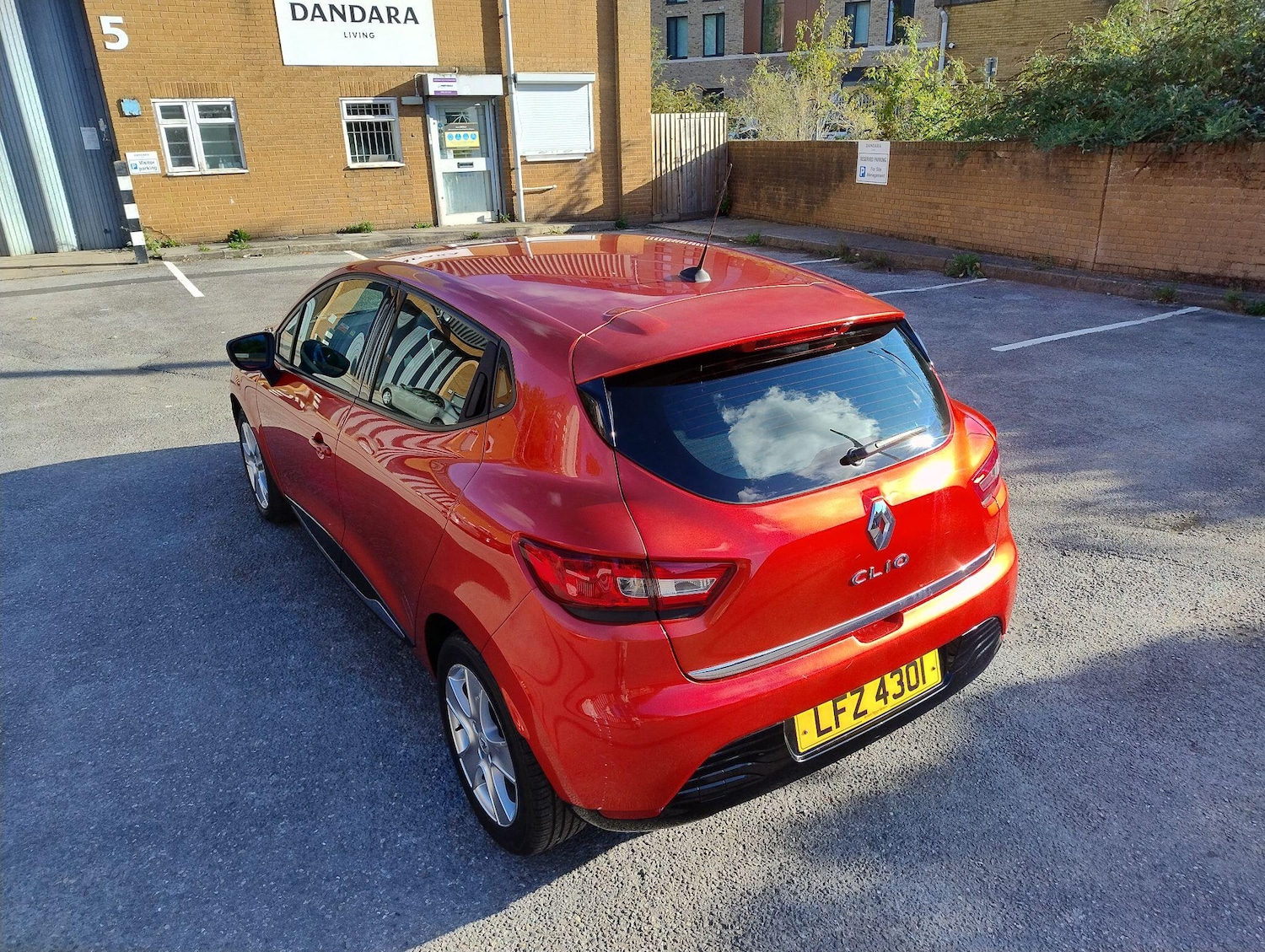 Used Renault Clio 2013 for sale - 76099189: Photo 10