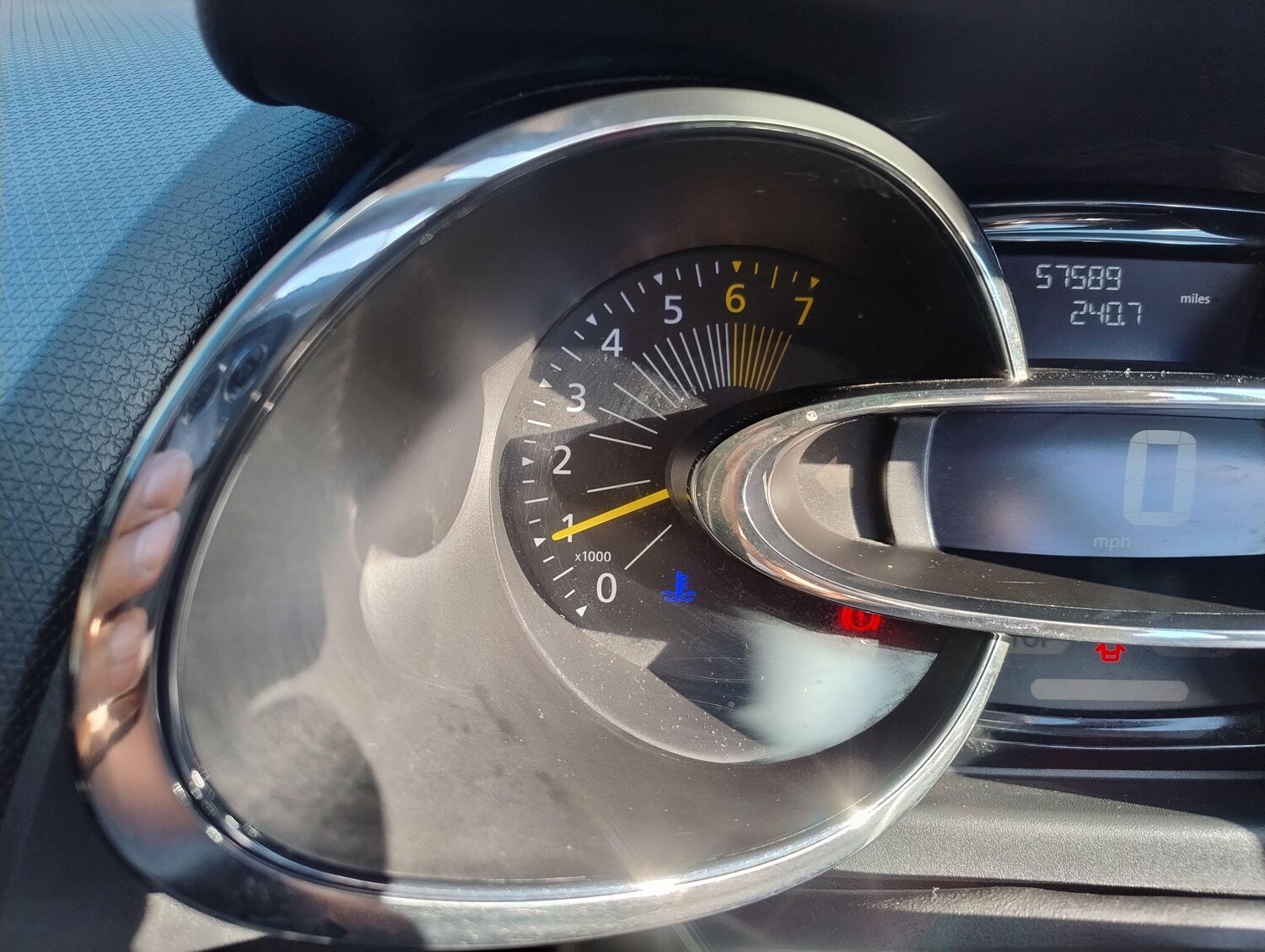 Used Renault Clio 2013 for sale - 76099189: Photo 36