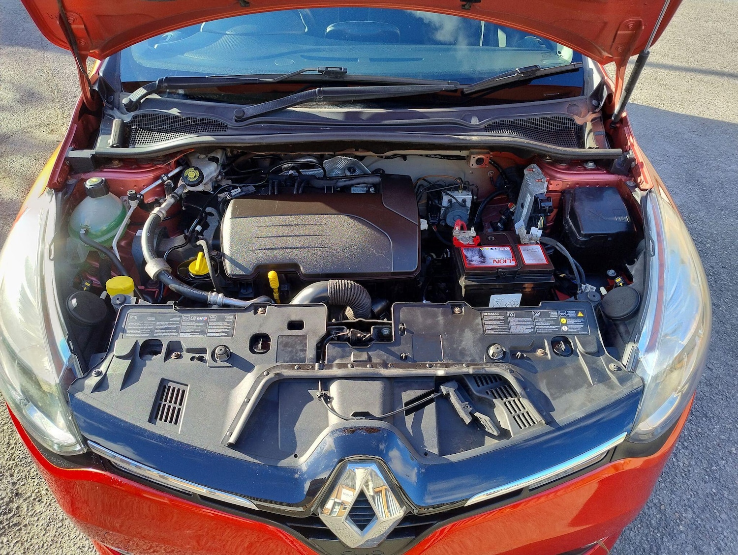 Used Renault Clio 2013 for sale - 76099189: Photo 84