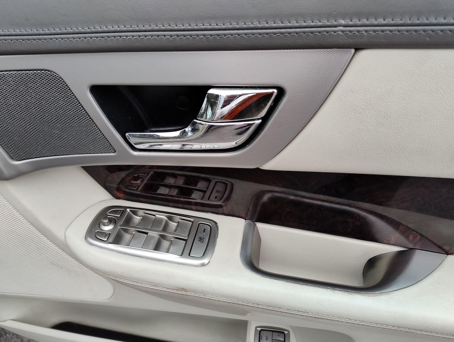 Used Jaguar XF 2008 for sale - 77066995: Photo 41