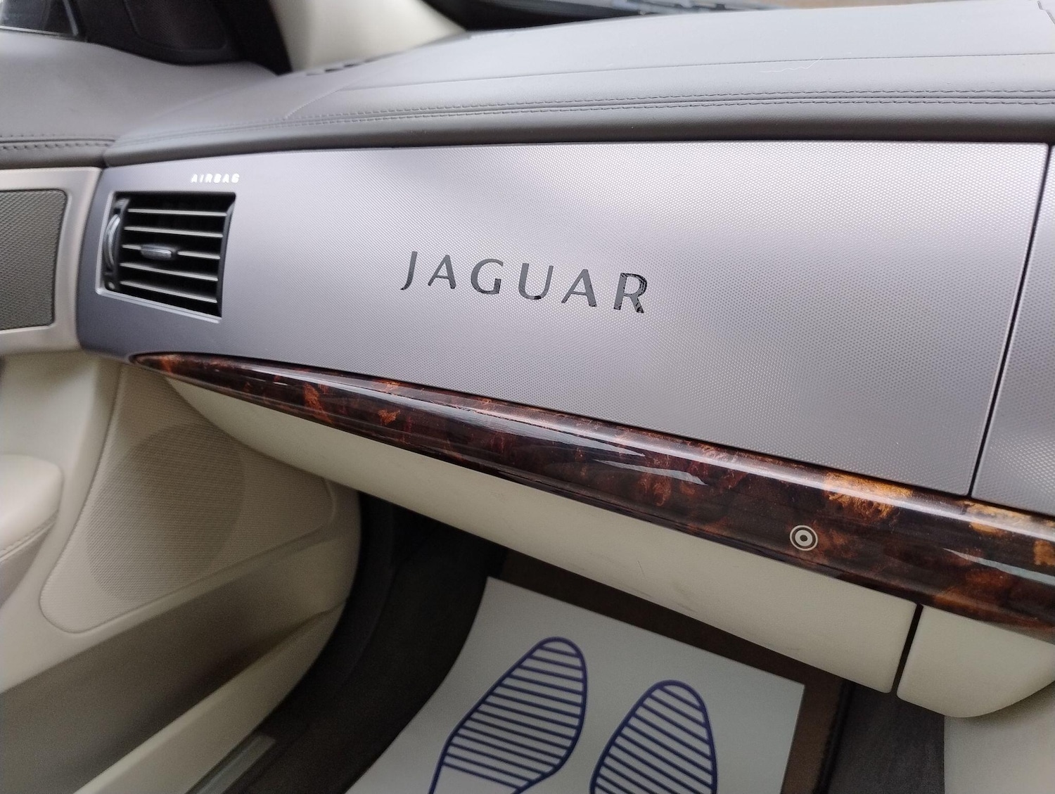 Used Jaguar XF 2008 for sale - 77066995: Photo 84