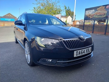 Used Skoda Superb 2014 for sale - 78448477: Photo