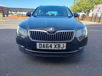Used Skoda Superb 2014 for sale - 78448477: Photo