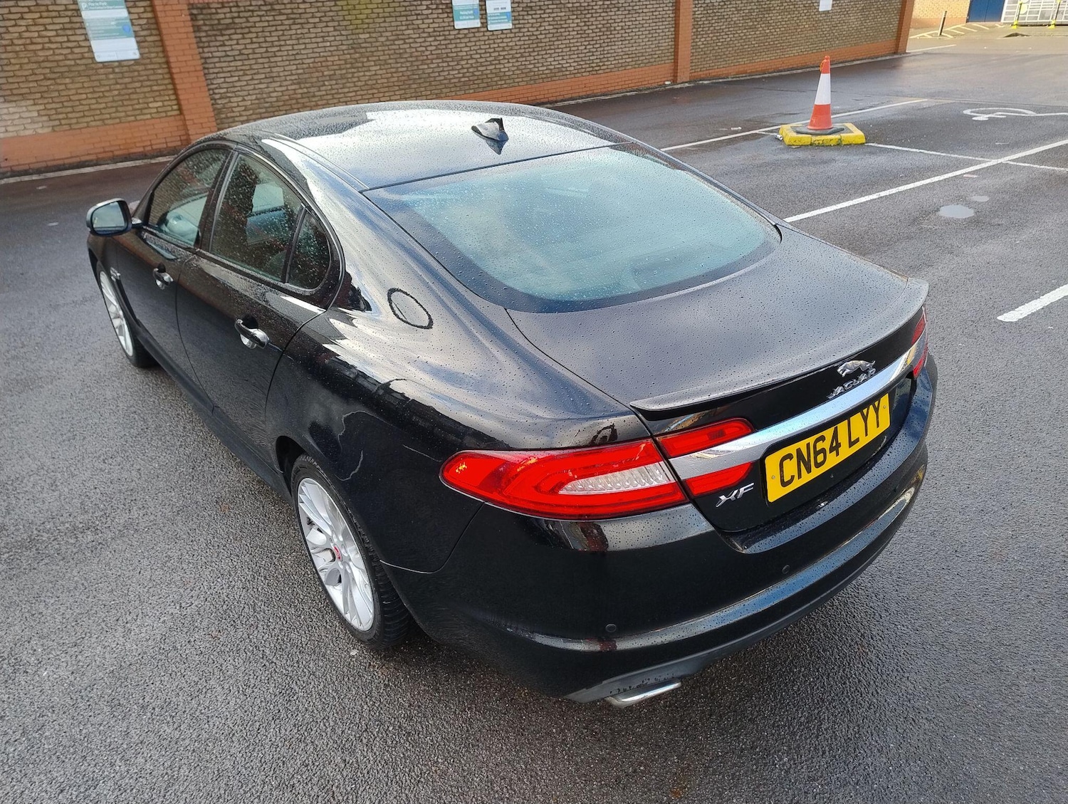 Used Jaguar XF 2014 for sale - 77479524: Photo 4