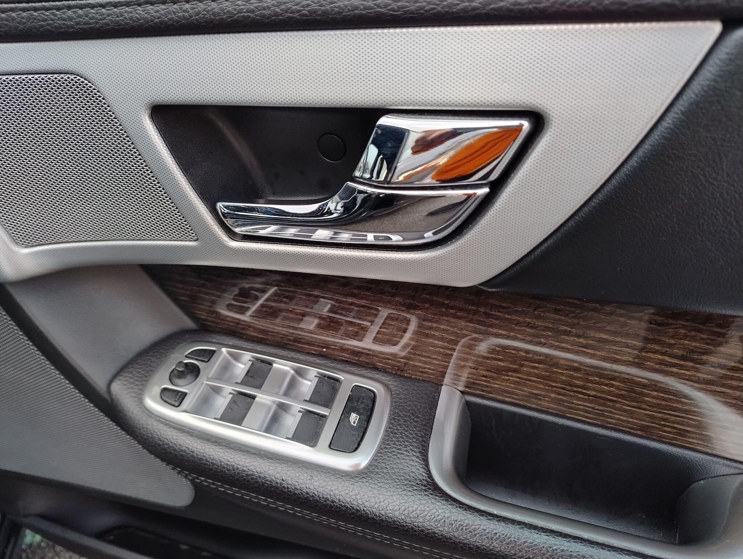 Used Jaguar XF 2014 for sale - 77479524: Photo 44