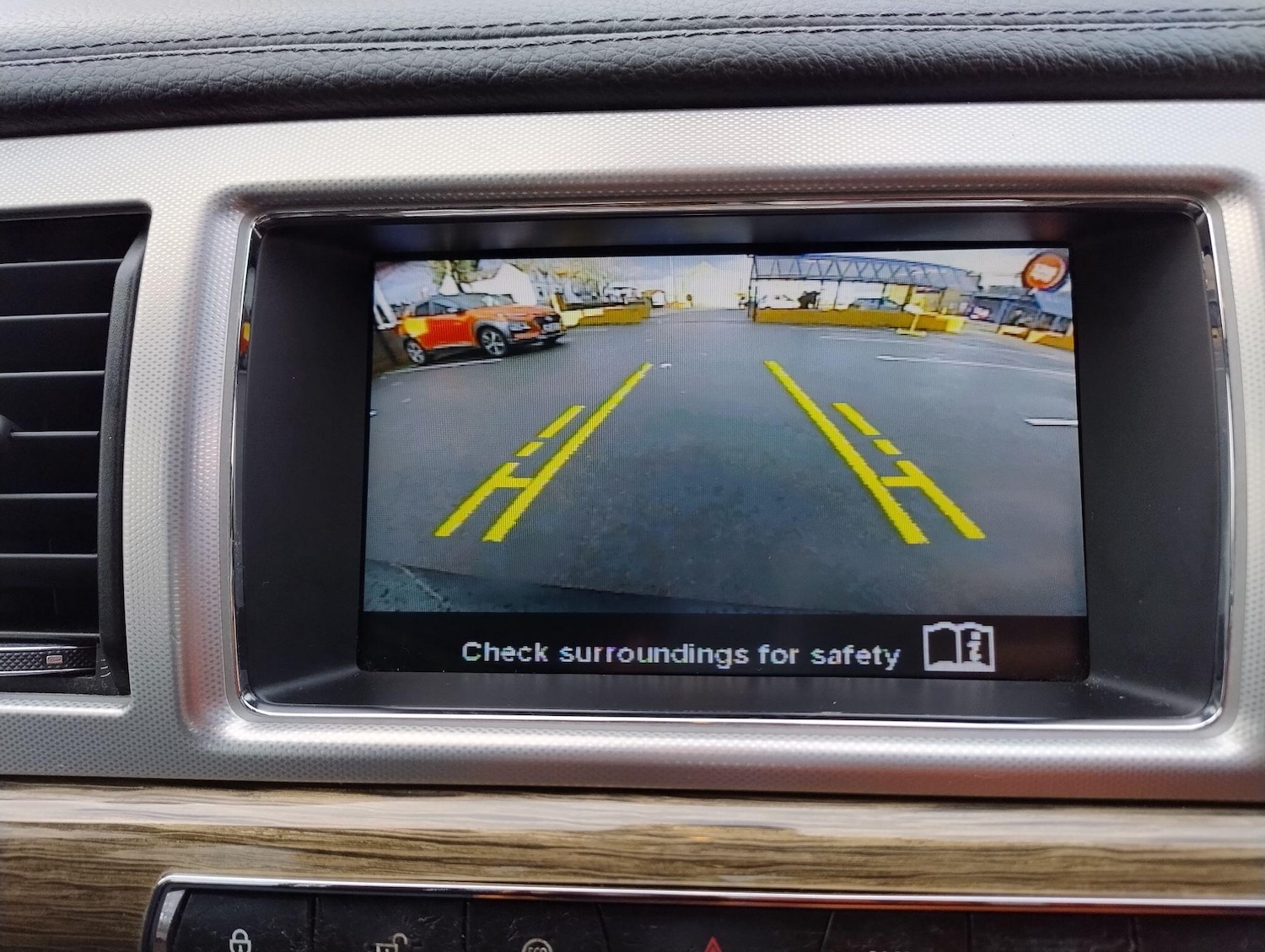 Used Jaguar XF 2014 for sale - 77479524: Photo 54