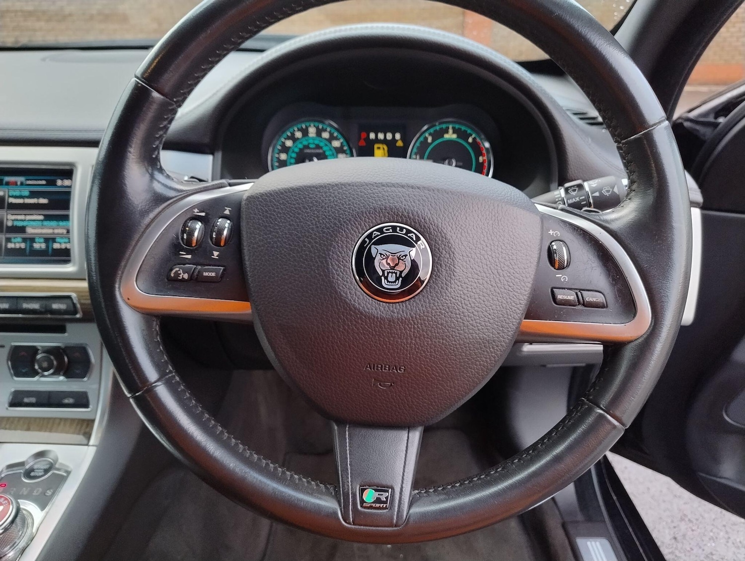 Used Jaguar XF 2014 for sale - 77479524: Photo 60