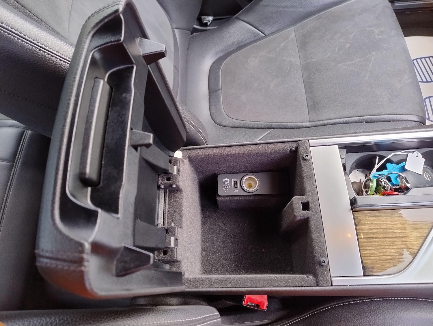 Used Jaguar XF 2014 for sale - 77479524: Photo 80