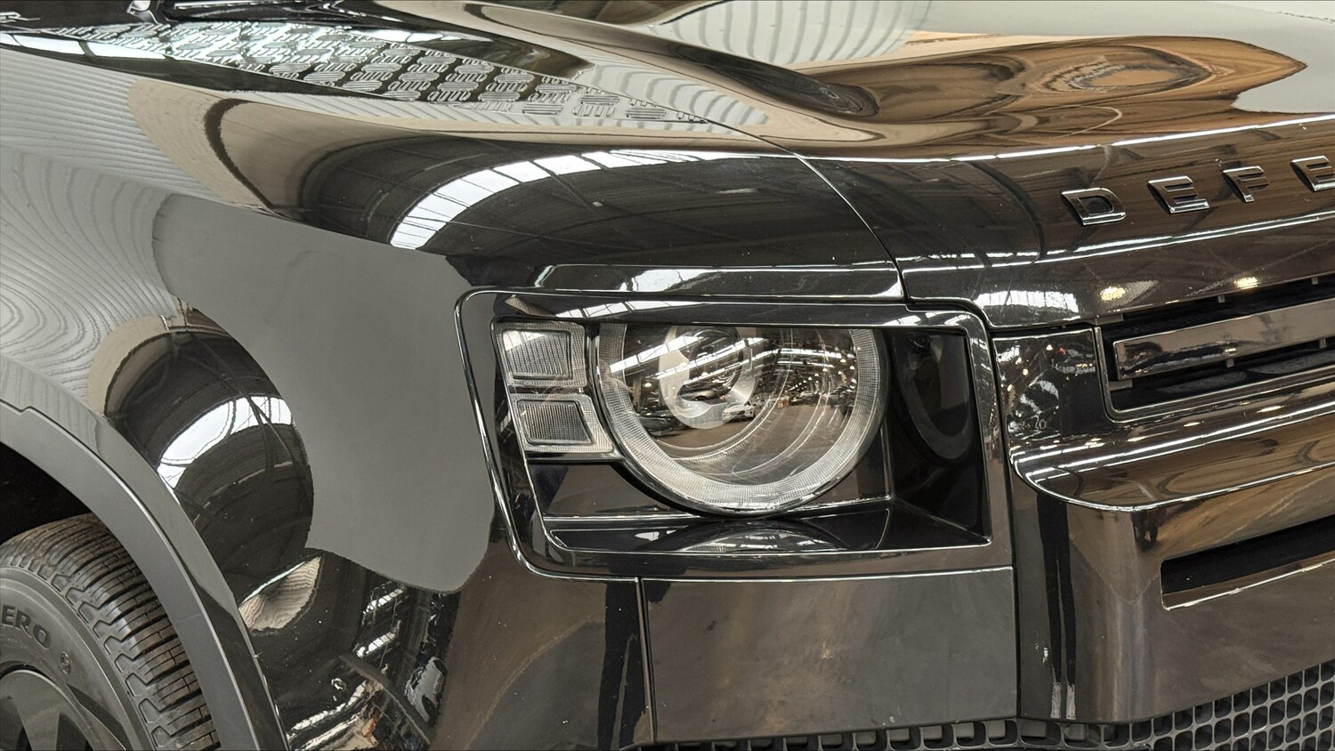 Used Land Rover Defender 2023 for sale - 78049141: Photo 17