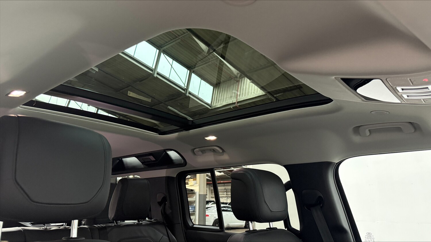 Used Land Rover Defender 2023 for sale - 78049141: Photo 20