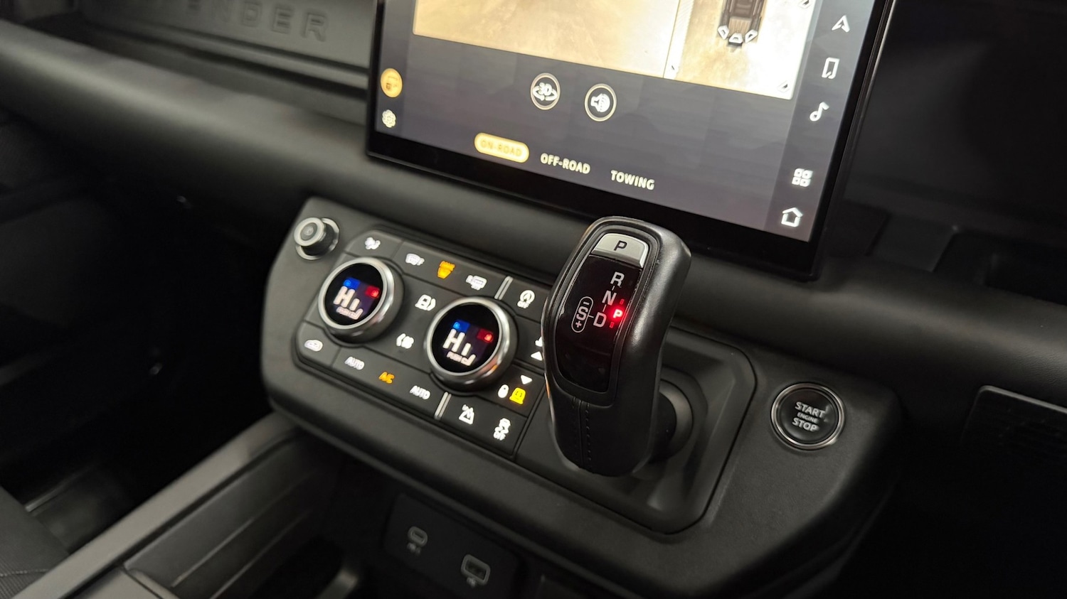 Used Land Rover Defender 110 2022 for sale - 76647358: Photo 13