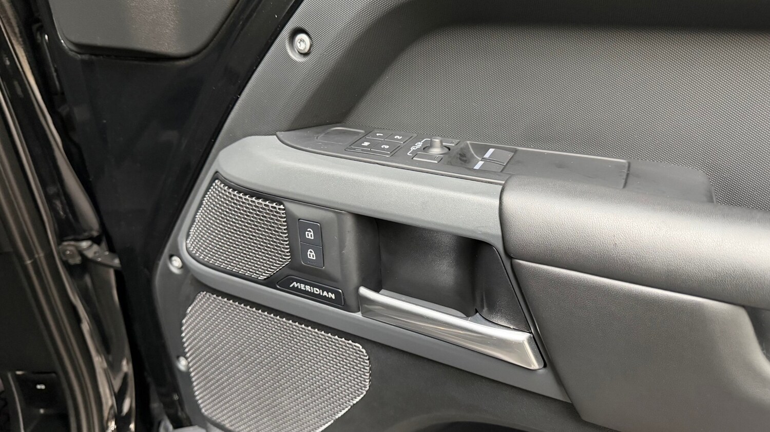 Used Land Rover Defender 110 2022 for sale - 76647358: Photo 23